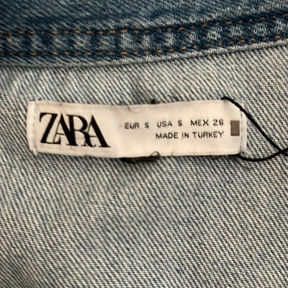 Zara NWT Denim neck tie and puffy sleeves size S - Picture 3 of 3